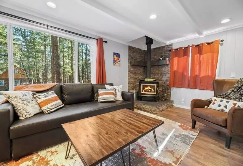 Vanderhut Chalet