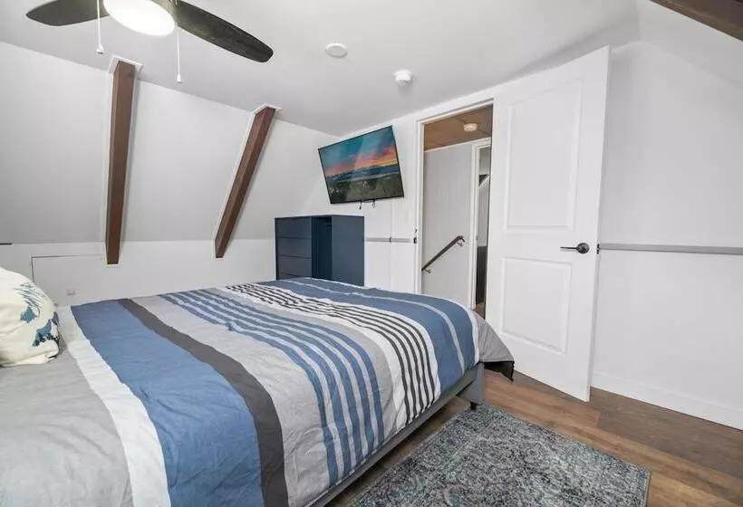 Vanderhut Chalet