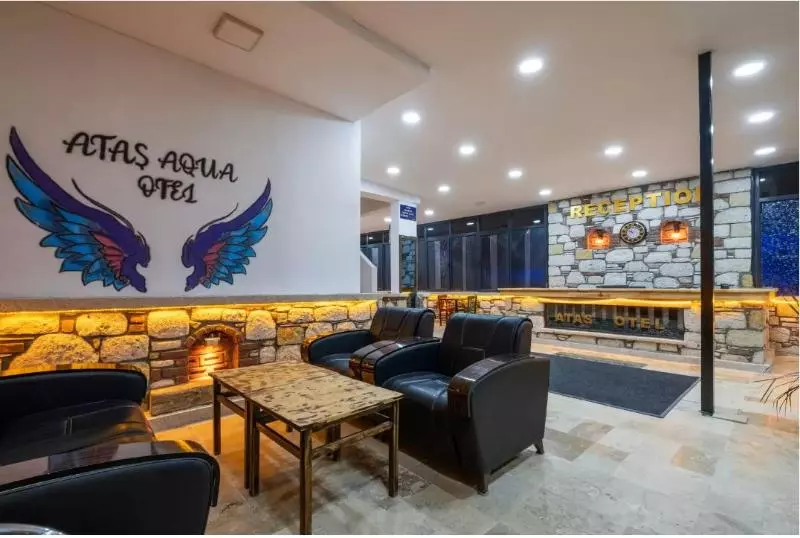 Atas Aqua  Otel Avsa