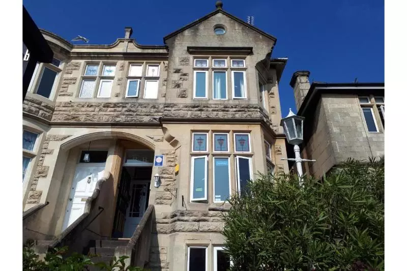 تختخواب و صبحانه No. 3