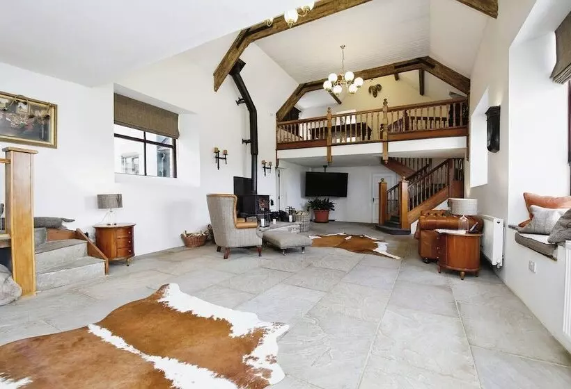 Aamiaismajoitus (B&B) Lanehead Old School