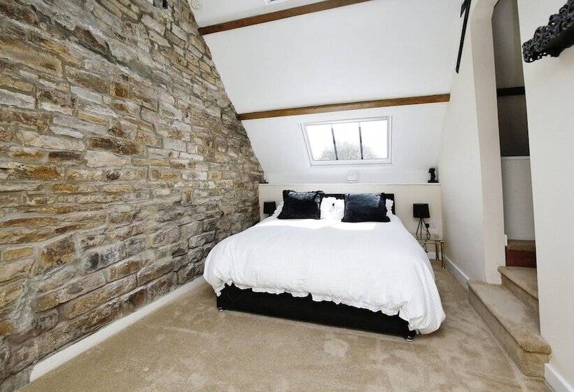 Bed and Breakfast Lanehead Old School