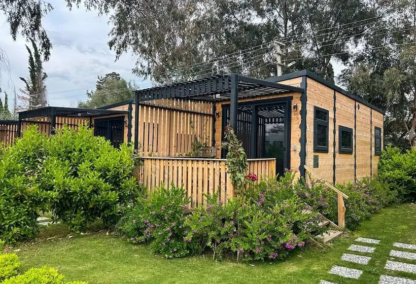 Bitez Tiny House