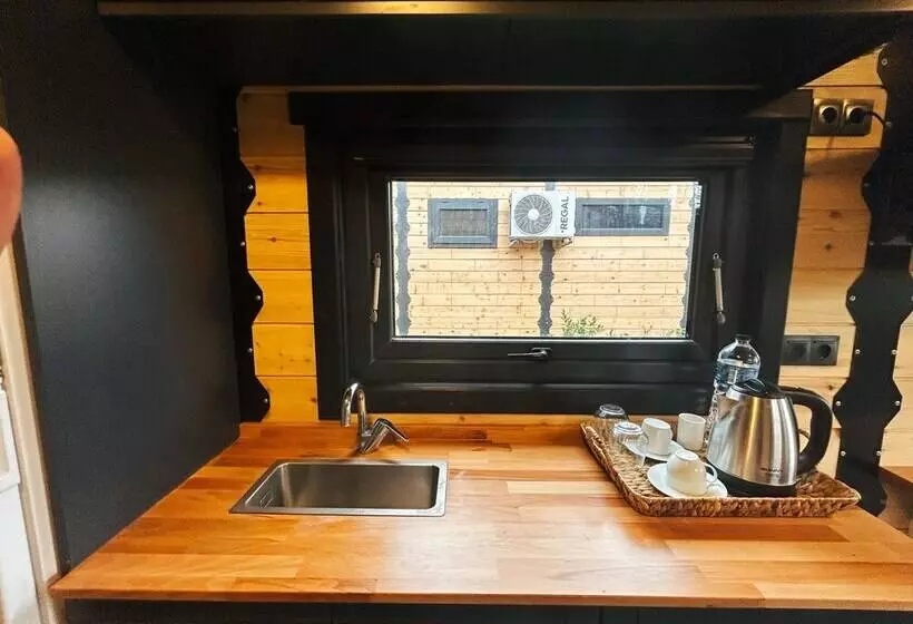Bitez Tiny House