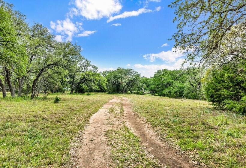 Canyon Lake Grill And Firepit Walk To Lake