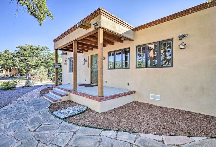 Casa Rosita Home, 3 Mi To Santa Fe Plaza!
