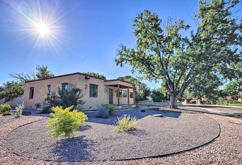 Casa Rosita Home, 3 Mi To Santa Fe Plaza!