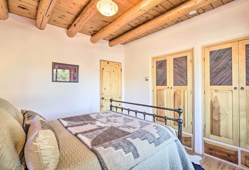 Casa Rosita Home, 3 Mi To Santa Fe Plaza!