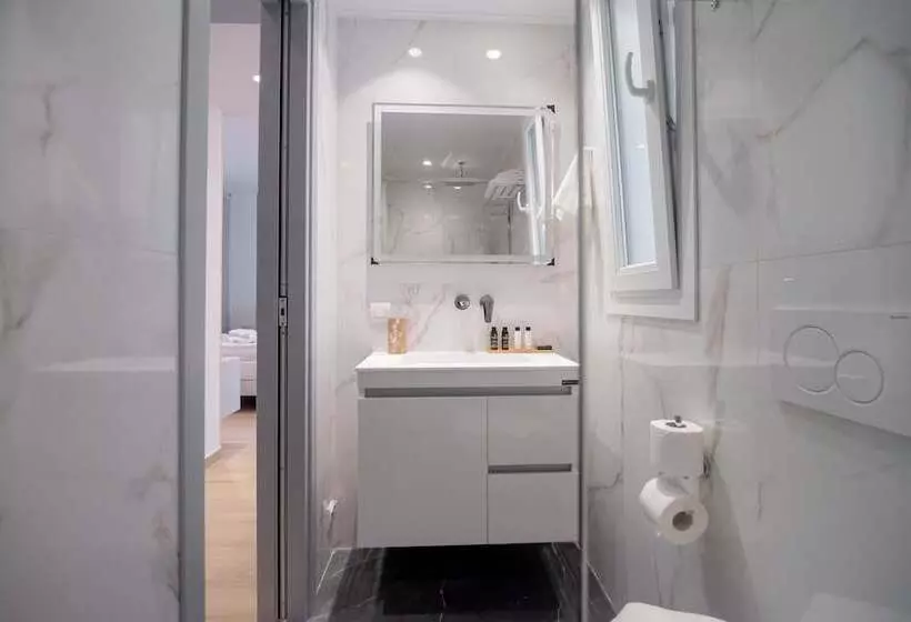 Contessa Bianca Luxury Suites