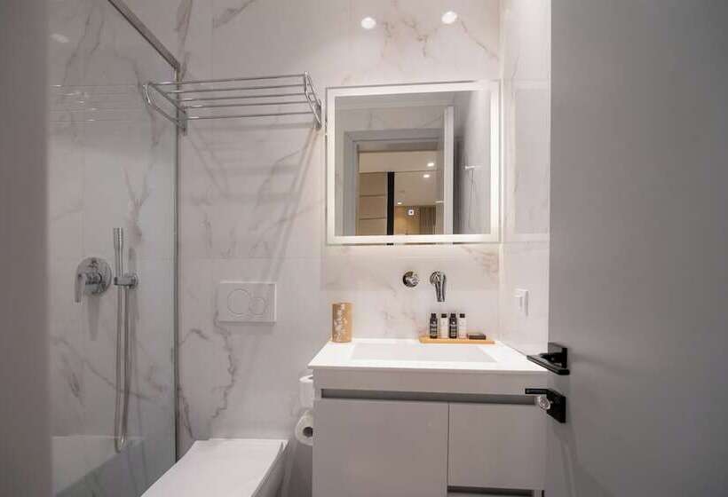 Contessa Bianca Luxury Suites