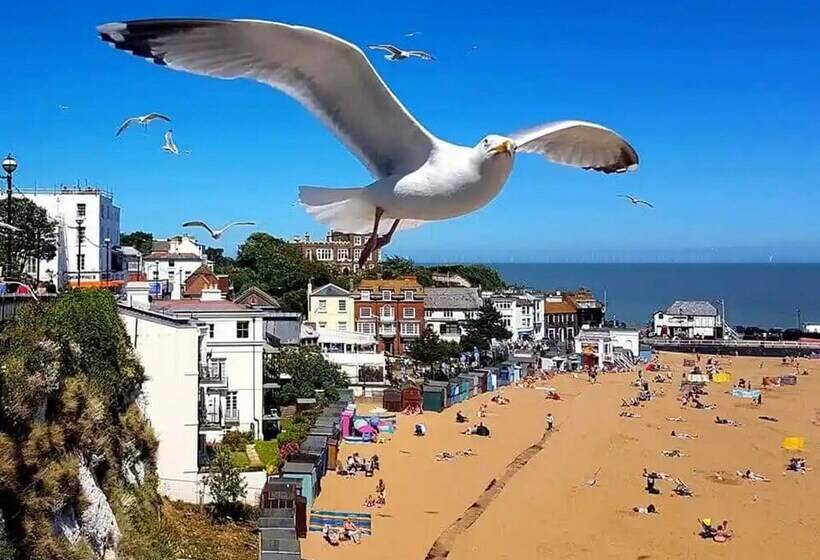 Cosy Seaside House 2min 5 Sandy Beach S 2 Dbl Beds