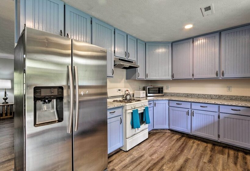 Cottage W/ Yard + Grill ~ 21 Mi To Hocking Hills!