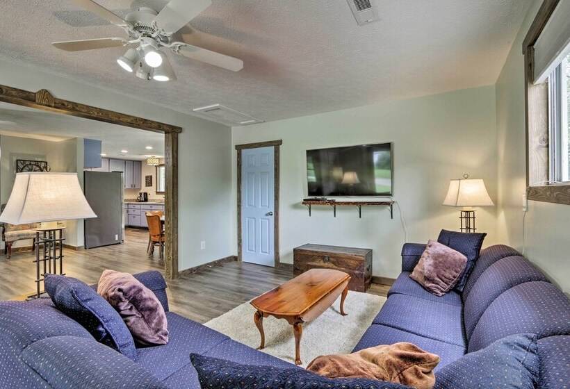 Cottage W/ Yard + Grill ~ 21 Mi To Hocking Hills!