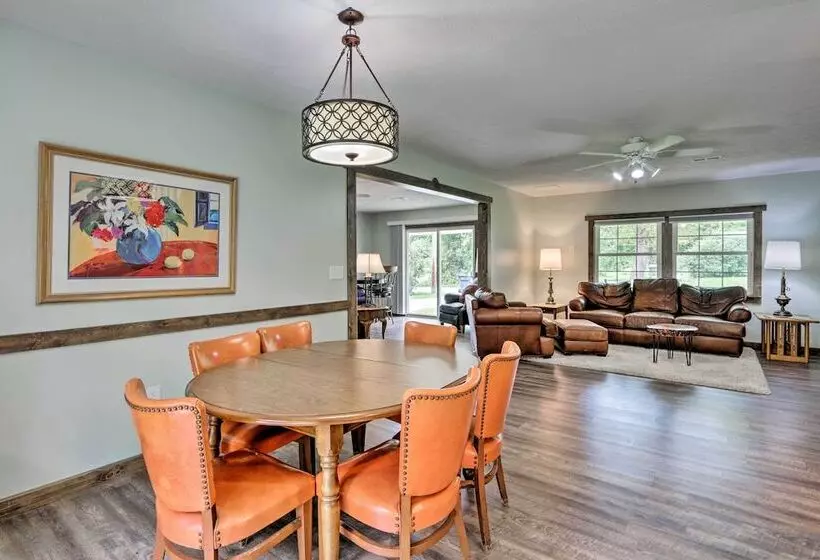 Cottage W/ Yard + Grill ~ 21 Mi To Hocking Hills!