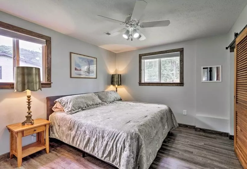 Cottage W/ Yard + Grill ~ 21 Mi To Hocking Hills!