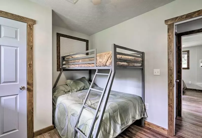 Cottage W/ Yard + Grill ~ 21 Mi To Hocking Hills!