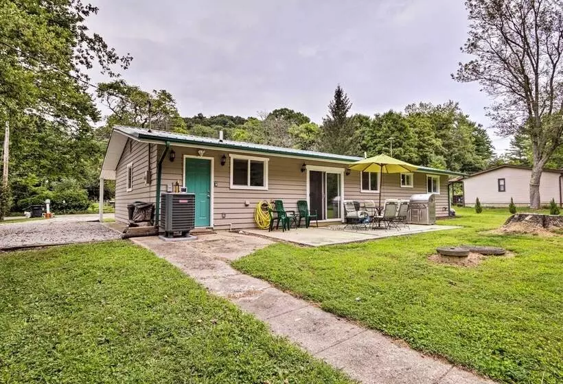 Cottage W/ Yard + Grill ~ 21 Mi To Hocking Hills!