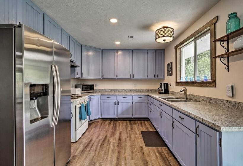 Cottage W/ Yard + Grill ~ 21 Mi To Hocking Hills!