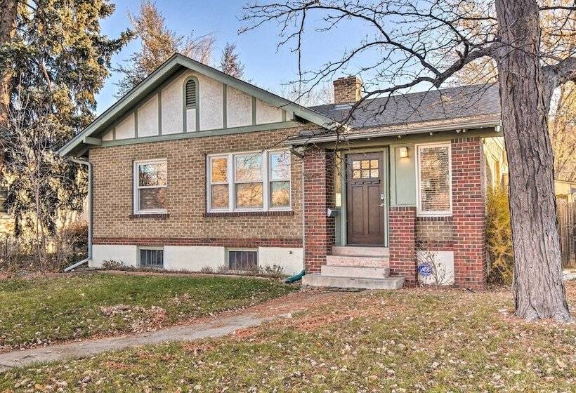 Cozy Denver Home W/ Full Kitchen: 4 Mi To Downtown