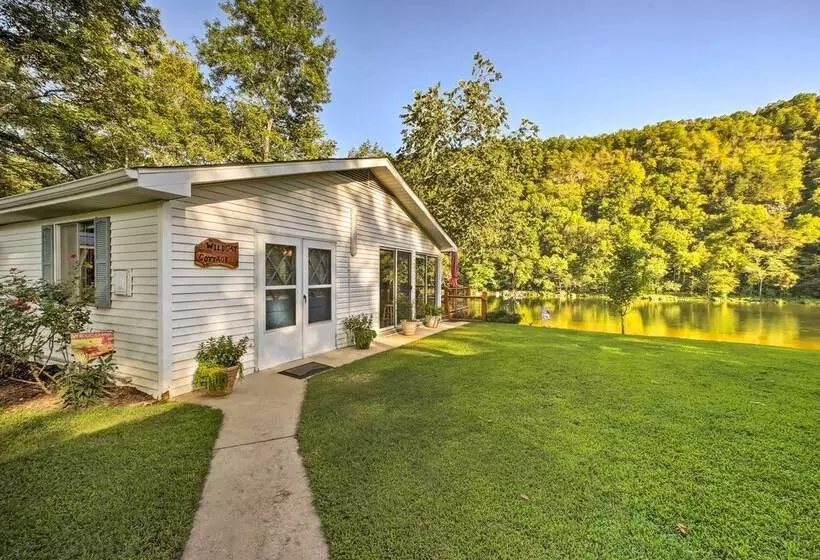 Cozy Waterfront Cottage W/ Deck On White River!
