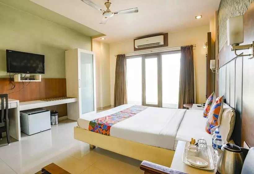 Fabhotel Prime Devanshi Inn
