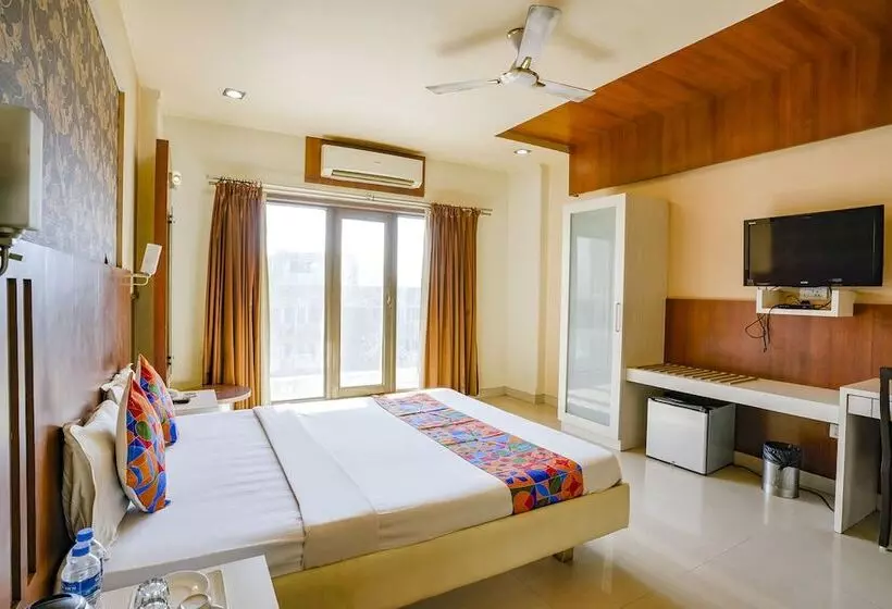 Fabhotel Prime Devanshi Inn