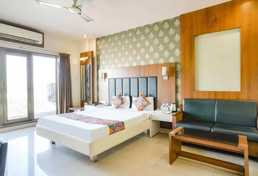 Fabhotel Prime Devanshi Inn