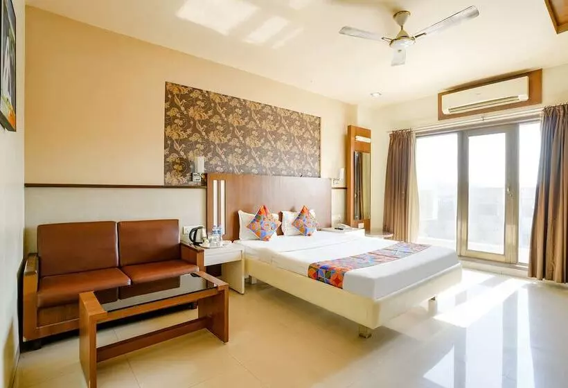 Fabhotel Prime Devanshi Inn