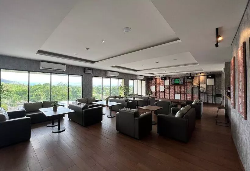 Grand Papua Hotel Sentani