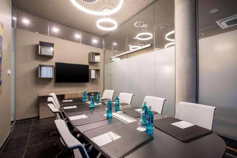 Hey Lou Hotel Monheim Am Rhein