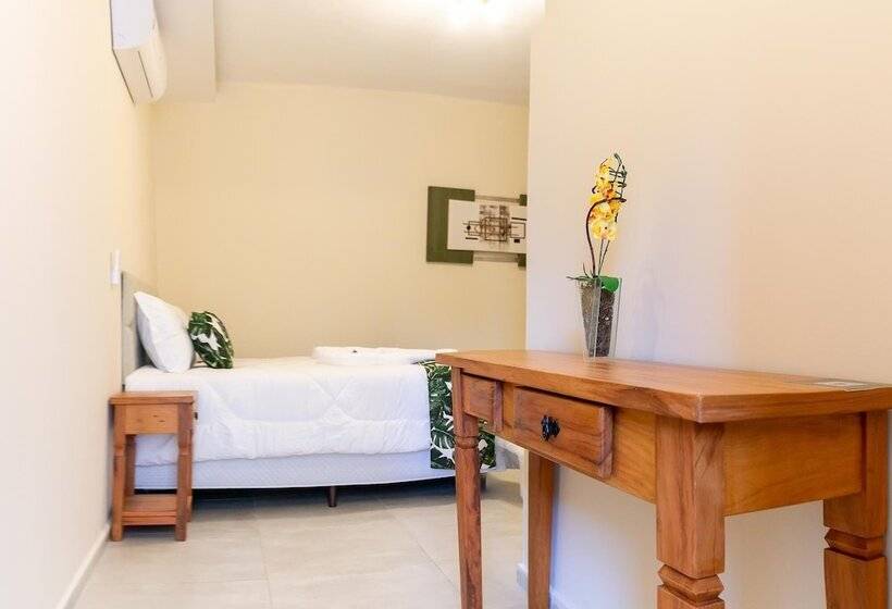 Хостел Garden House Pousada Boutique & Spa