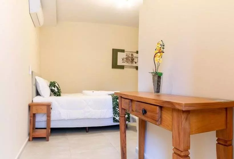 Hostelli Garden House Pousada Boutique & Spa