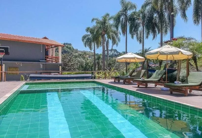 Hostelli Garden House Pousada Boutique & Spa