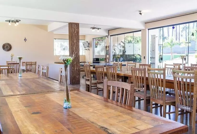 Hostelli Garden House Pousada Boutique & Spa