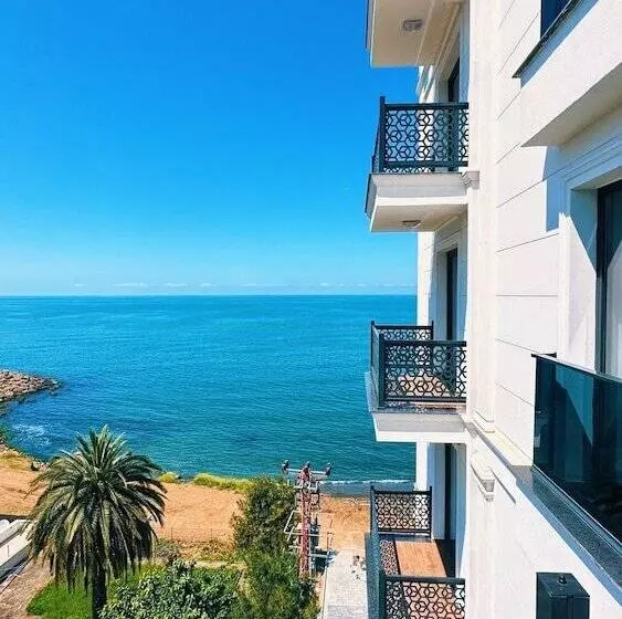 Hotelli Bi̇li̇ri̇s