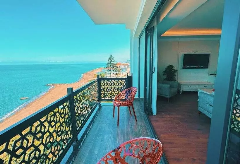 Hotelli Bi̇li̇ri̇s