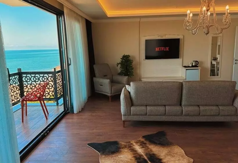 Hotelli Bi̇li̇ri̇s