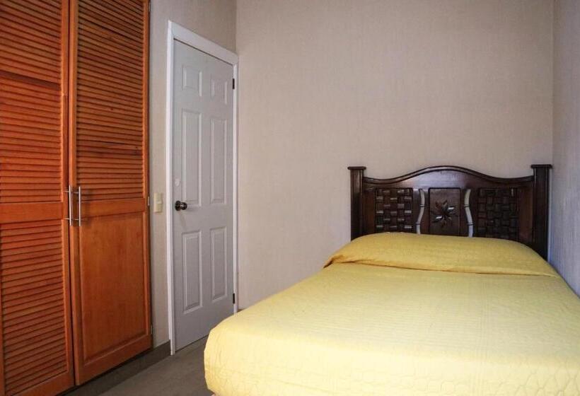 호텔 Castillo Santa Cecilia