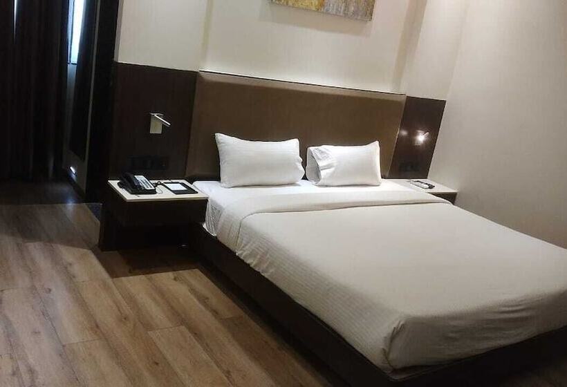 Отель Enrise By Sayaji Rewa