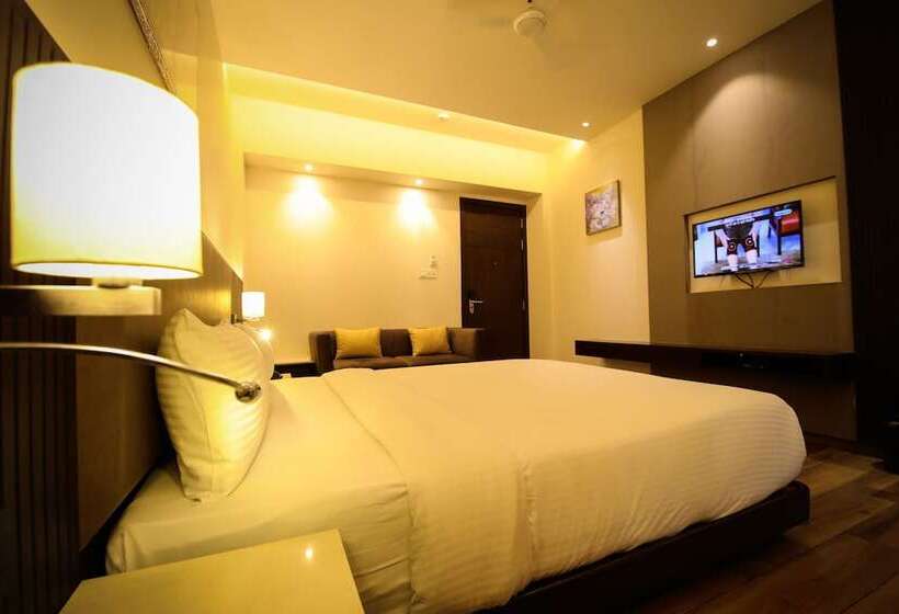 Отель Enrise By Sayaji Rewa