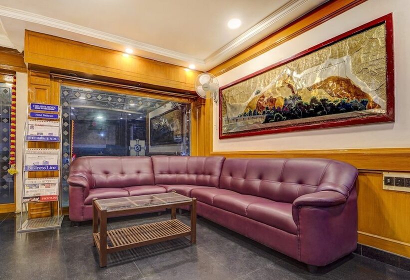 Itsy Hotels Coastal Grand Sathyam