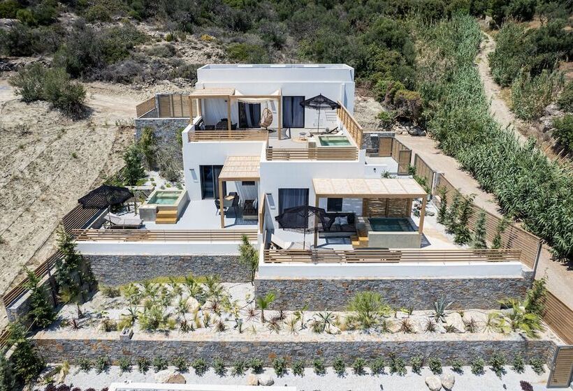 בית מלון כפרי Mneme Suites & Villas