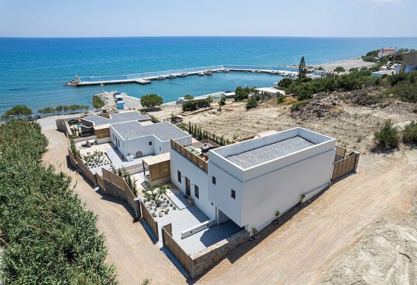 בית מלון כפרי Mneme Suites & Villas