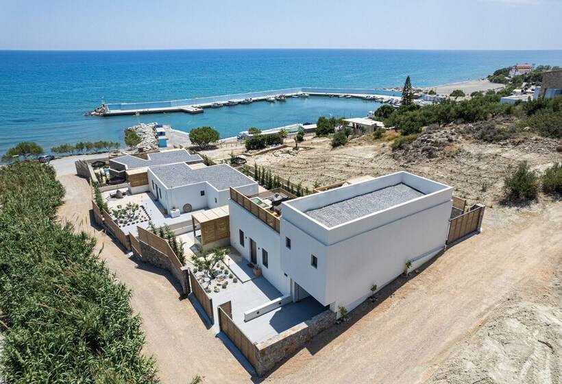 בית מלון כפרי Mneme Suites & Villas