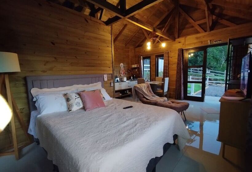 בית מלון כפרי Pousada Morro Do Eurico