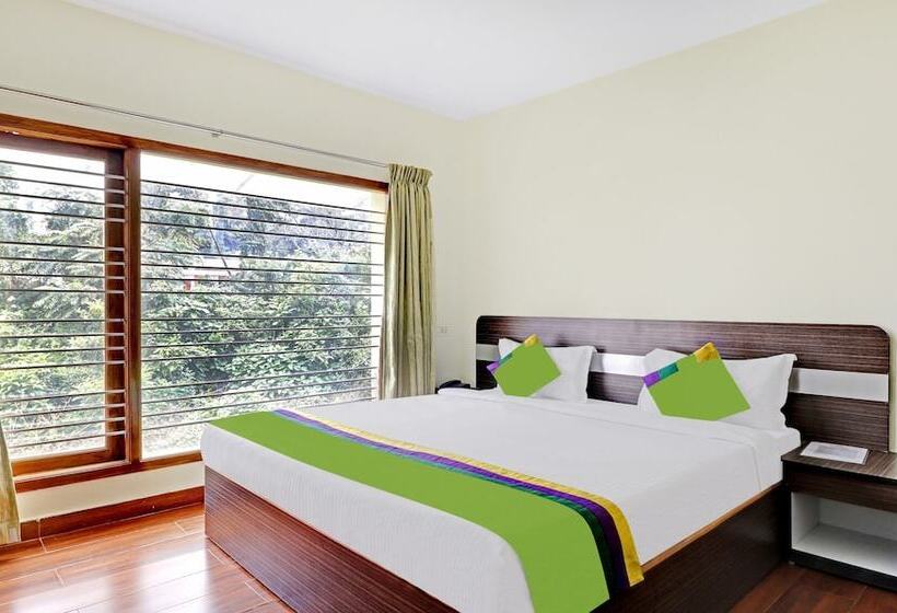 Hotel Treebo Aall Season