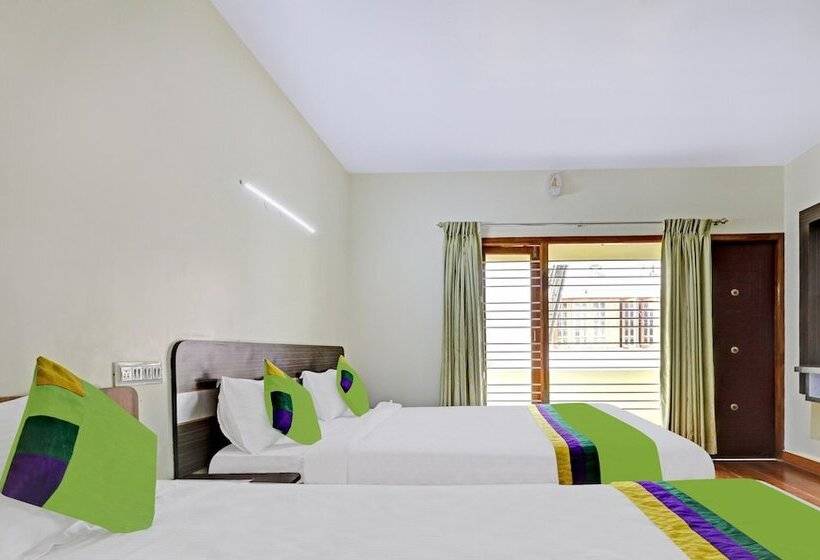 Hotel Treebo Aall Season