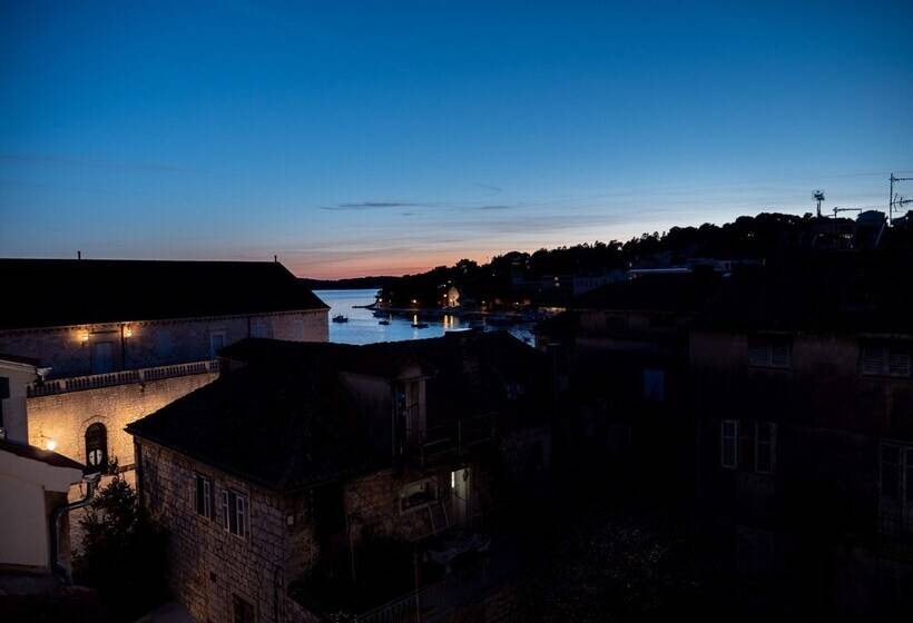 هتل Villa Porta Maestra