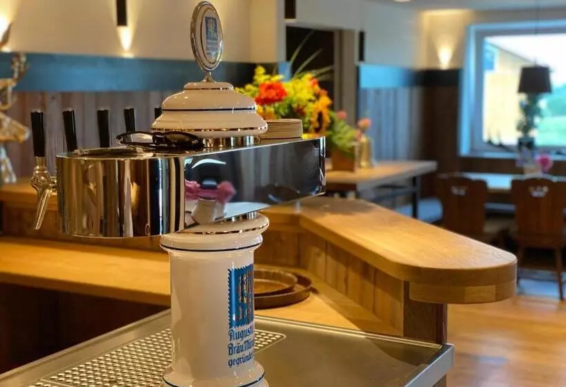 Hotelli Zum Bayrischen Wirt