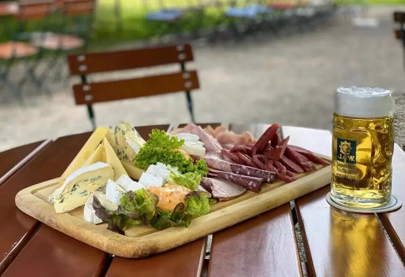 Hotelli Zum Bayrischen Wirt